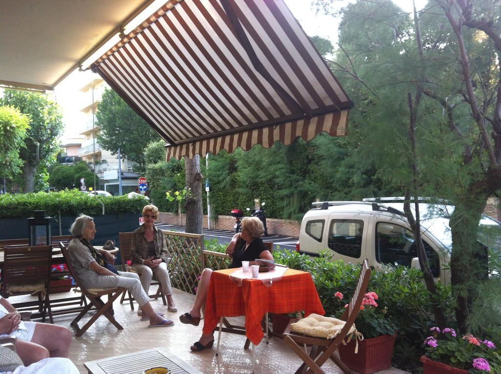 Hotel Major Milano Marittima Eksteriør billede
